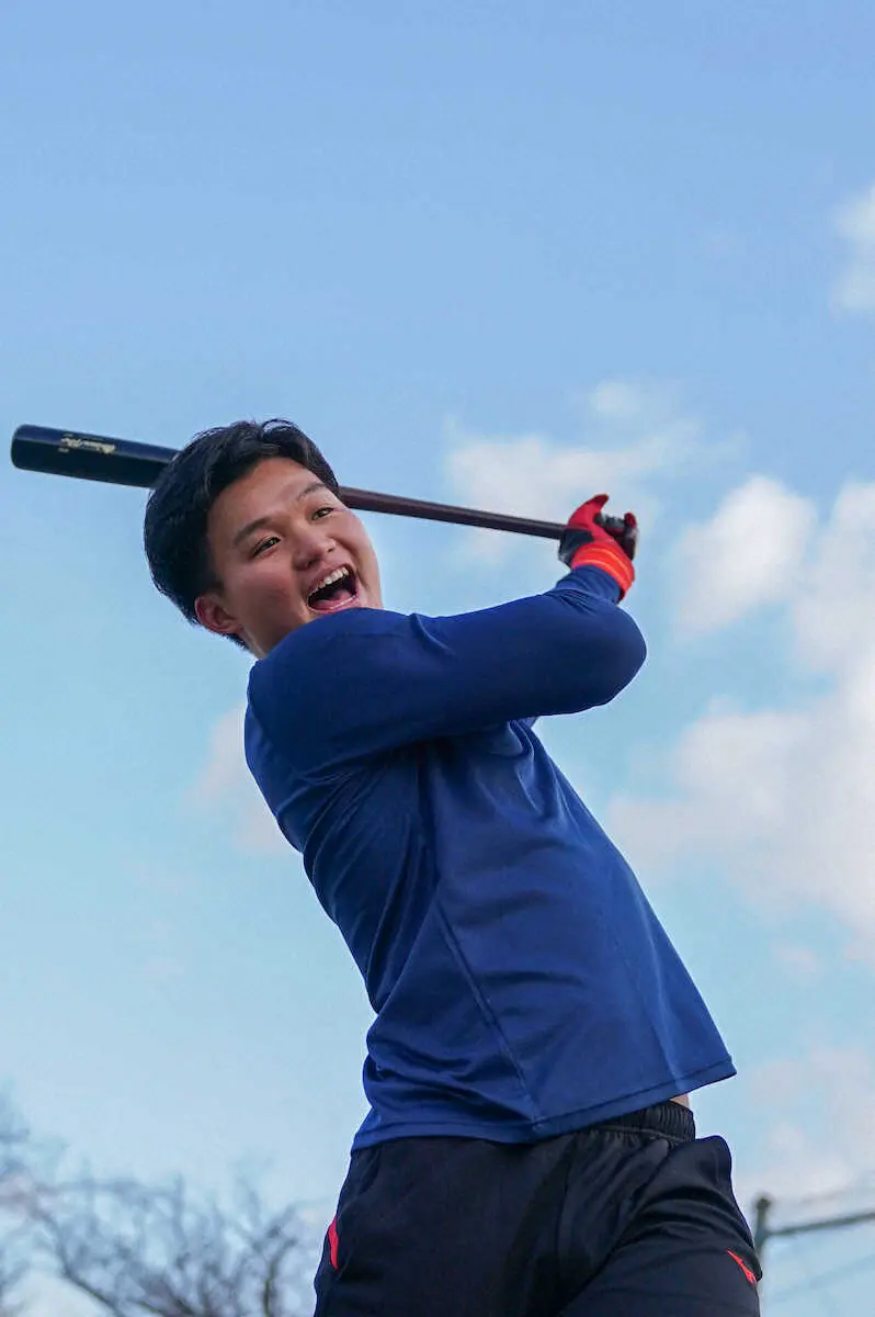 【画像・写真】阪神ドラ1・森下が自主トレ公開　初詣は「行ったことない。行事ごとはあまり参戦していないです」
