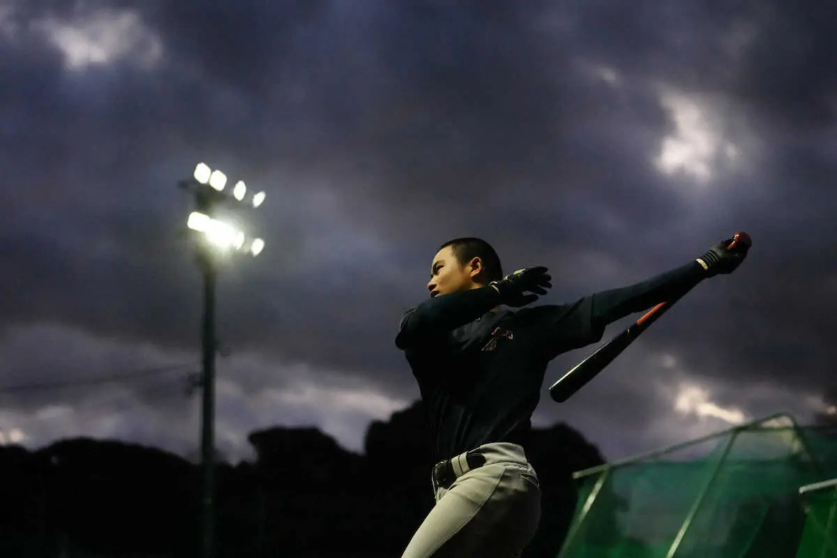 【画像・写真】甲子園のミラクルボーイが願う選抜出場　当落線上の横浜・緒方漣「恩返しを」　3度目の聖地なるか…