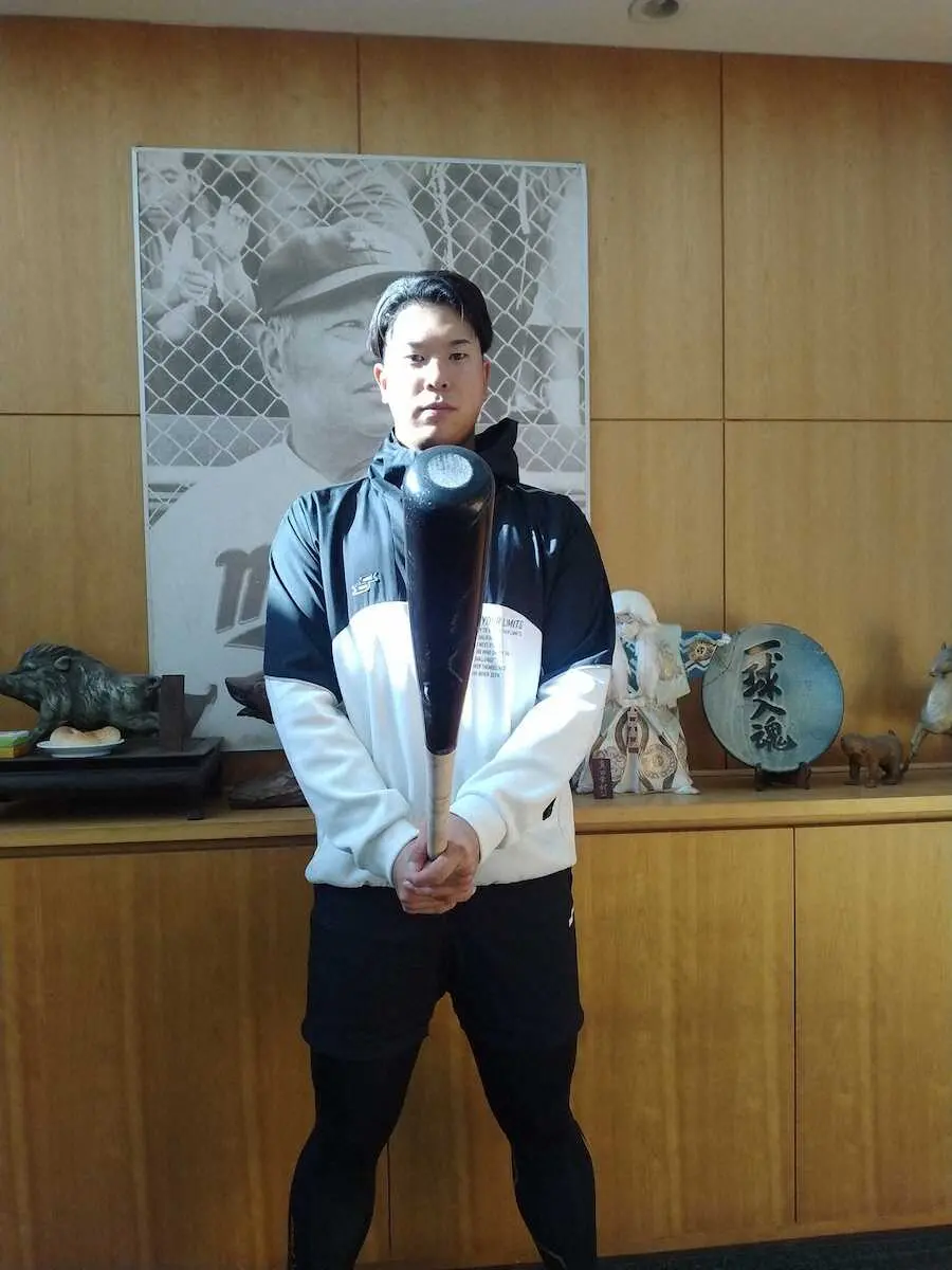 【画像・写真】明大・上田は村上タイプのバットで勝負