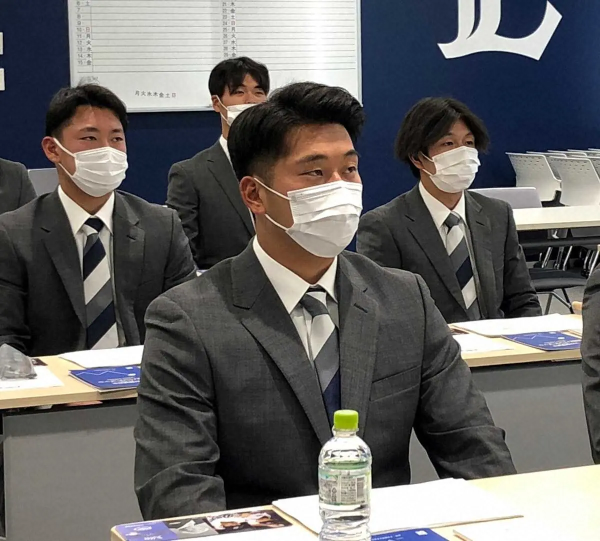 【画像・写真】西武ドラ1・蛭間　新人研修会終え「プロ野球選手、一社会人として見本となるような存在になりたい」