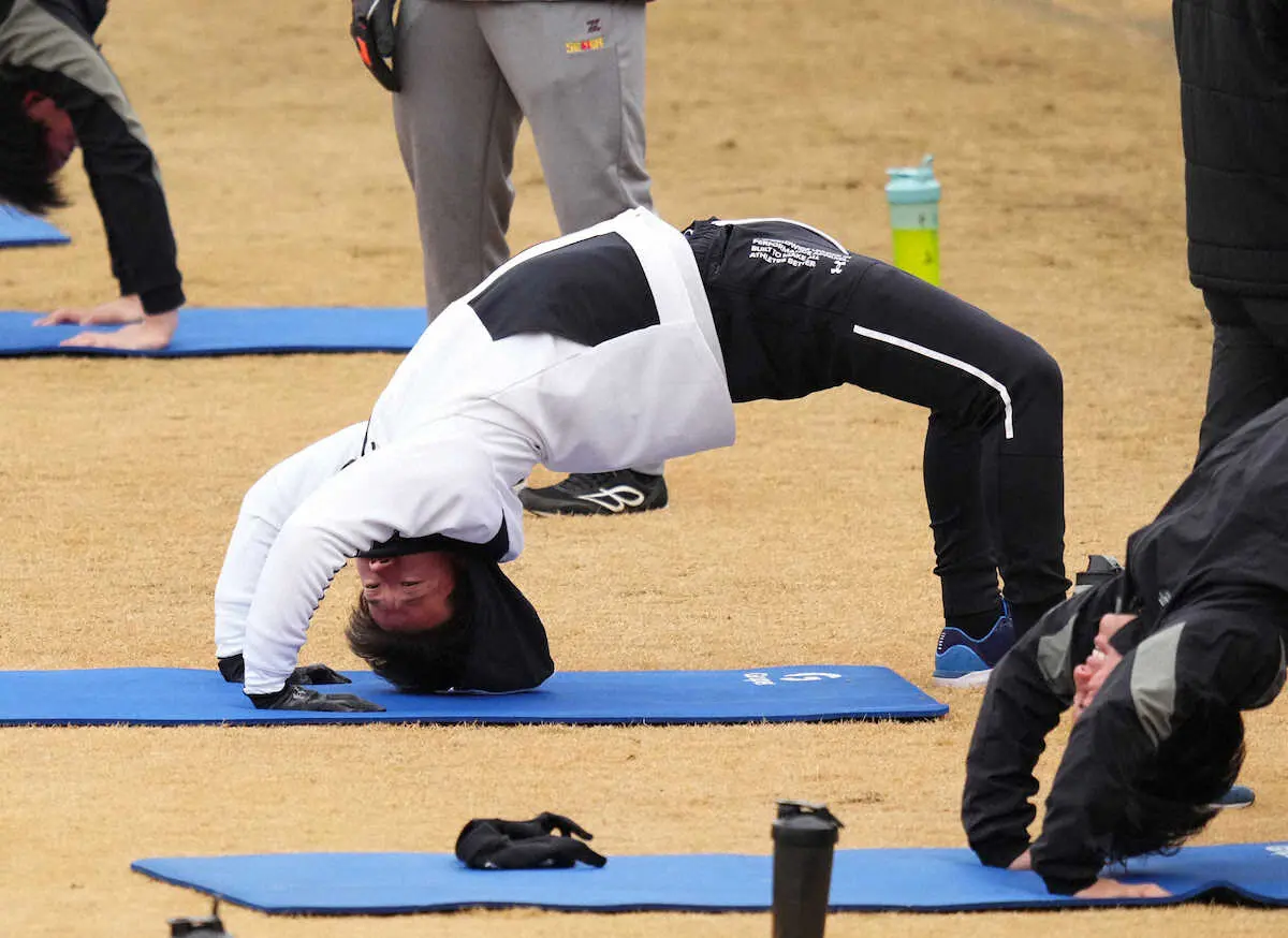 【画像・写真】日本ハム・ドラ1矢沢　大谷流二刀流トレ　昼食時間減らし練習時間確保「全然いける」