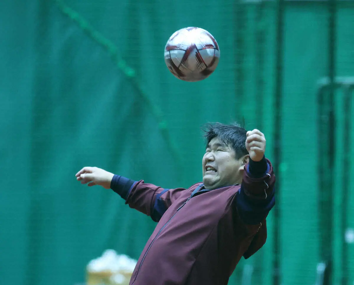 【画像・写真】西武・中村　新バットで満塁弾世界記録だ！25本のAロッドまであと3本