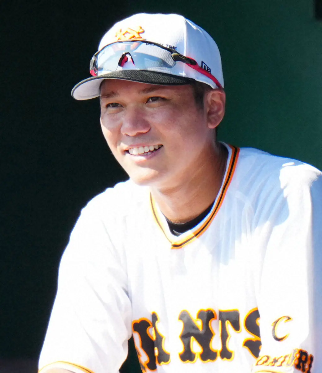 【画像・写真】巨人・坂本勇人　新主将・岡本和のサポート誓う「一緒にチームのこと考えながら」