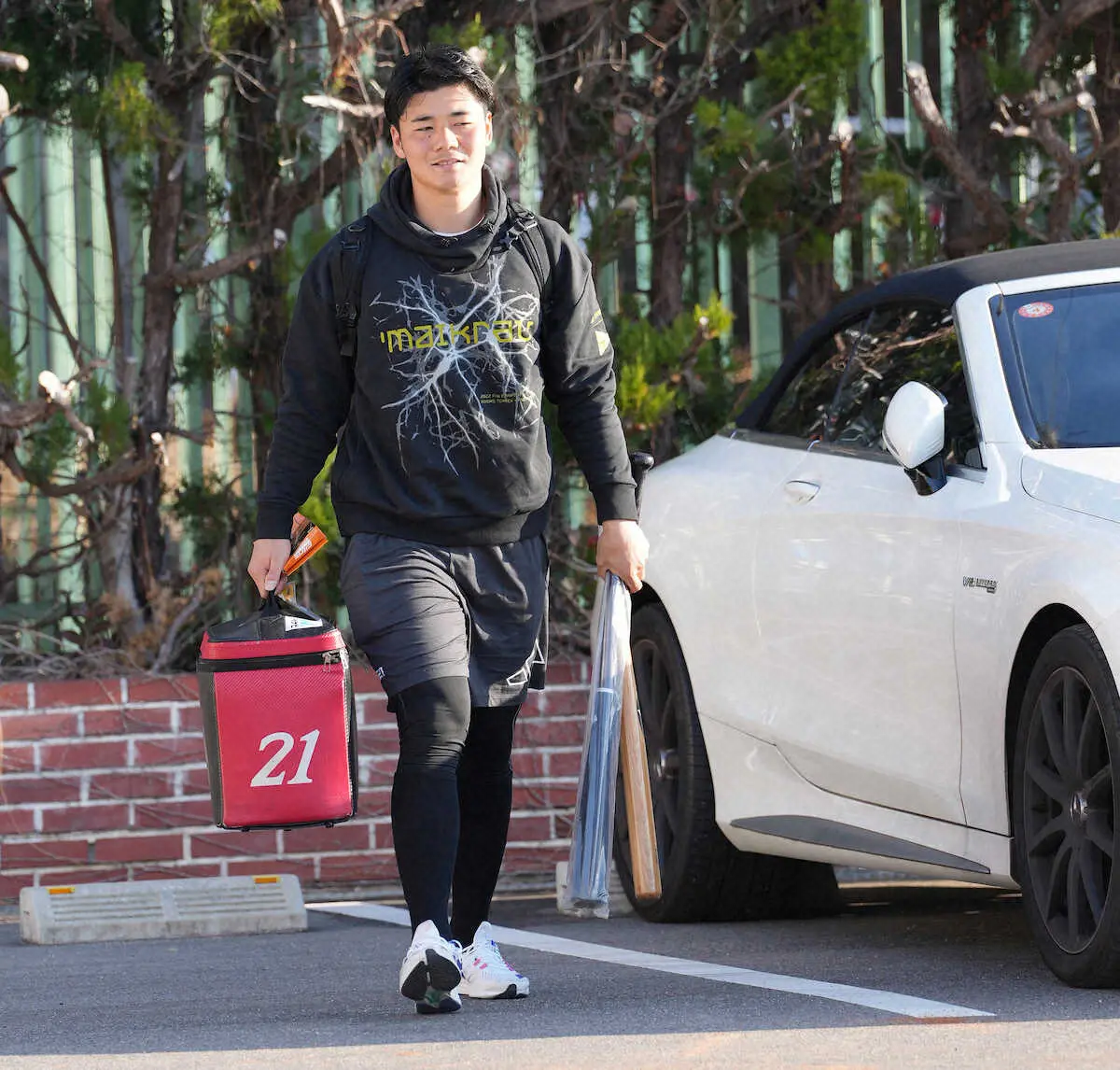 【画像・写真】日本ハム・清宮　福岡～大分～広島の計600キロ西日本自主トレ旅　免許取得2日後アクセル全開