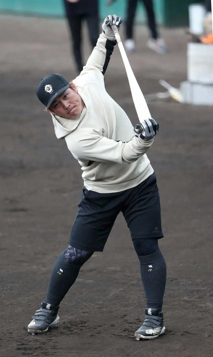 【画像・写真】ソフトB・甲斐　WBCへ“兄貴タッグ”打撃投手の兄から快音　エールももらった「東京五輪ぐらい打って」
