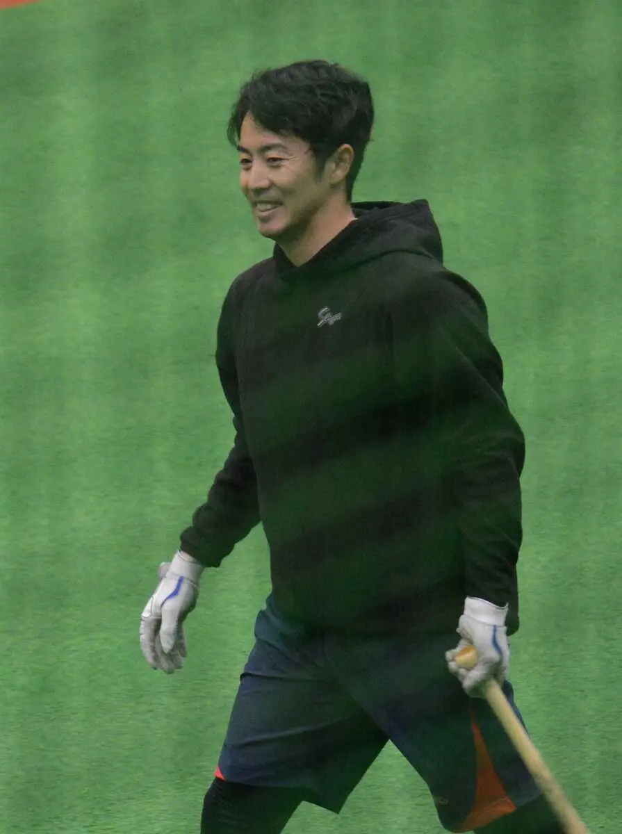 【画像・写真】日本ハム　谷内亮太が鎌ケ谷で自主トレ　古巣ヤクルトの山田らとの合同自主トレ終え「たくさん刺激受けた」