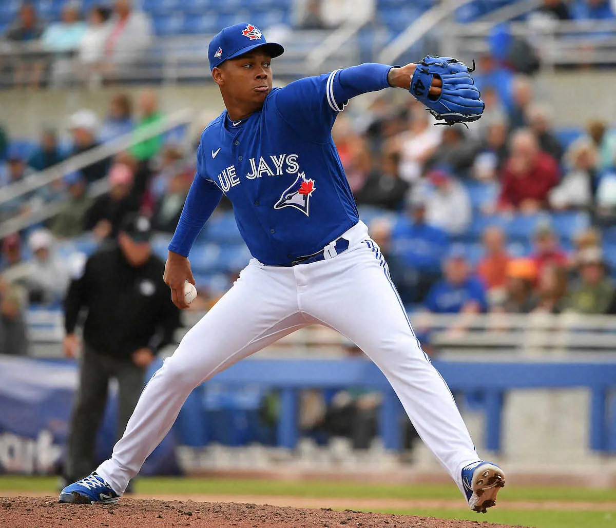 【画像・写真】巨人、22歳大型右腕ルシアーノと育成契約　19年には19歳でメジャー25戦登板