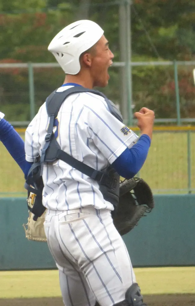 【画像・写真】健大高崎の強肩捕手・箱山、聖地でも自慢の“キャノン”披露だ　目標は先輩で広島ドラ4・清水