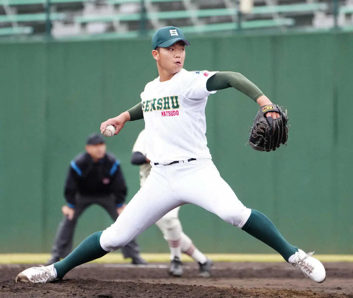 【画像・写真】専大松戸の今秋ドラ1候補　最速151キロ右腕・平野が柱「どこまで行けるか確かめたい」