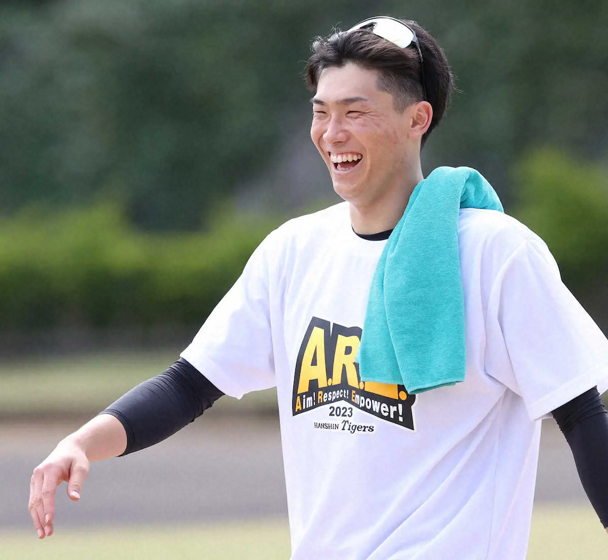 【画像・写真】阪神・湯浅　習得中の新球スライダーに好感触「バッターから見て嫌なボールにしたい」