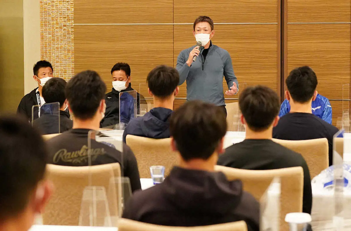 【画像・写真】中日・立浪監督　「悔しい思い挽回しよう」昨季最下位からの逆襲期す　