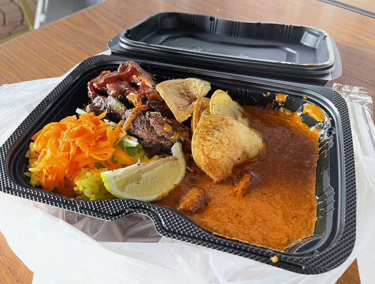 【画像・写真】日本ハムキャンプ　今年も“新庄ランチ”振る舞い　報道陣からの感謝に新庄監督「よかったかな？」