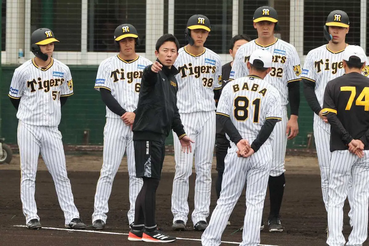 【画像・写真】阪神OB・赤星憲広氏が臨時コーチで熱血指導「覚悟しておいてください」