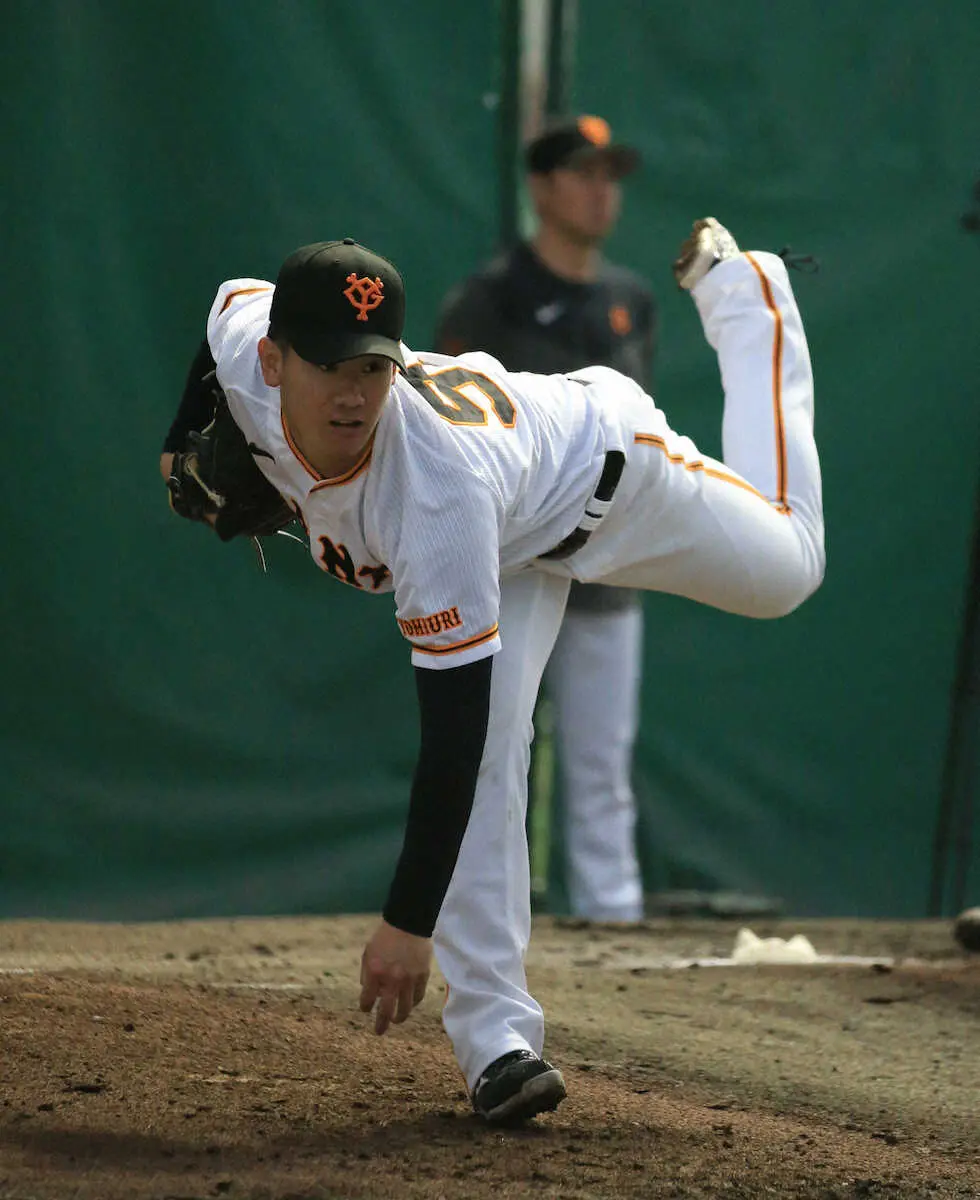 【画像・写真】巨人　4年目・井上がブルペンで62球　DeNA今永に“弟子入り”、伝授された新球試す