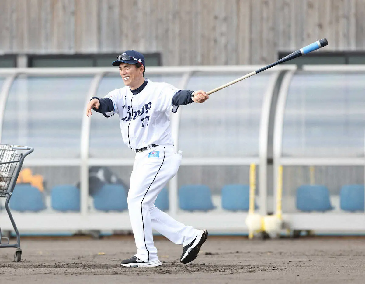 【画像・写真】西武　キリンビバレッジから飲料水2880本贈呈　稼頭央監督「心強いサポートに感謝」