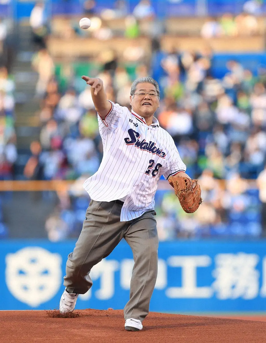 2019年、神宮での始球式に登場した八重樫幸雄氏