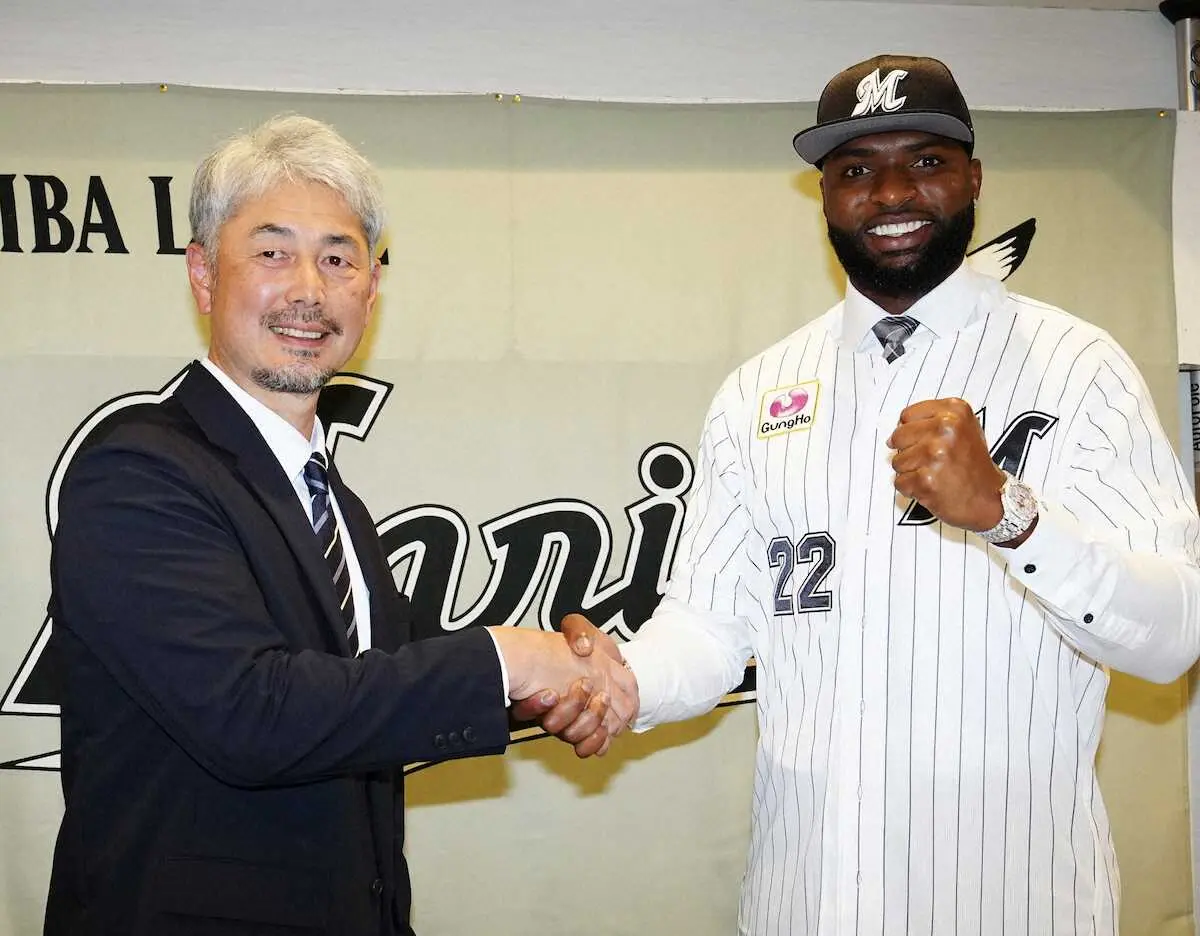 【画像・写真】巨人からロッテに移籍のポランコ　ヒゲ“解禁”「幸せ。あった方が格好よく映る」