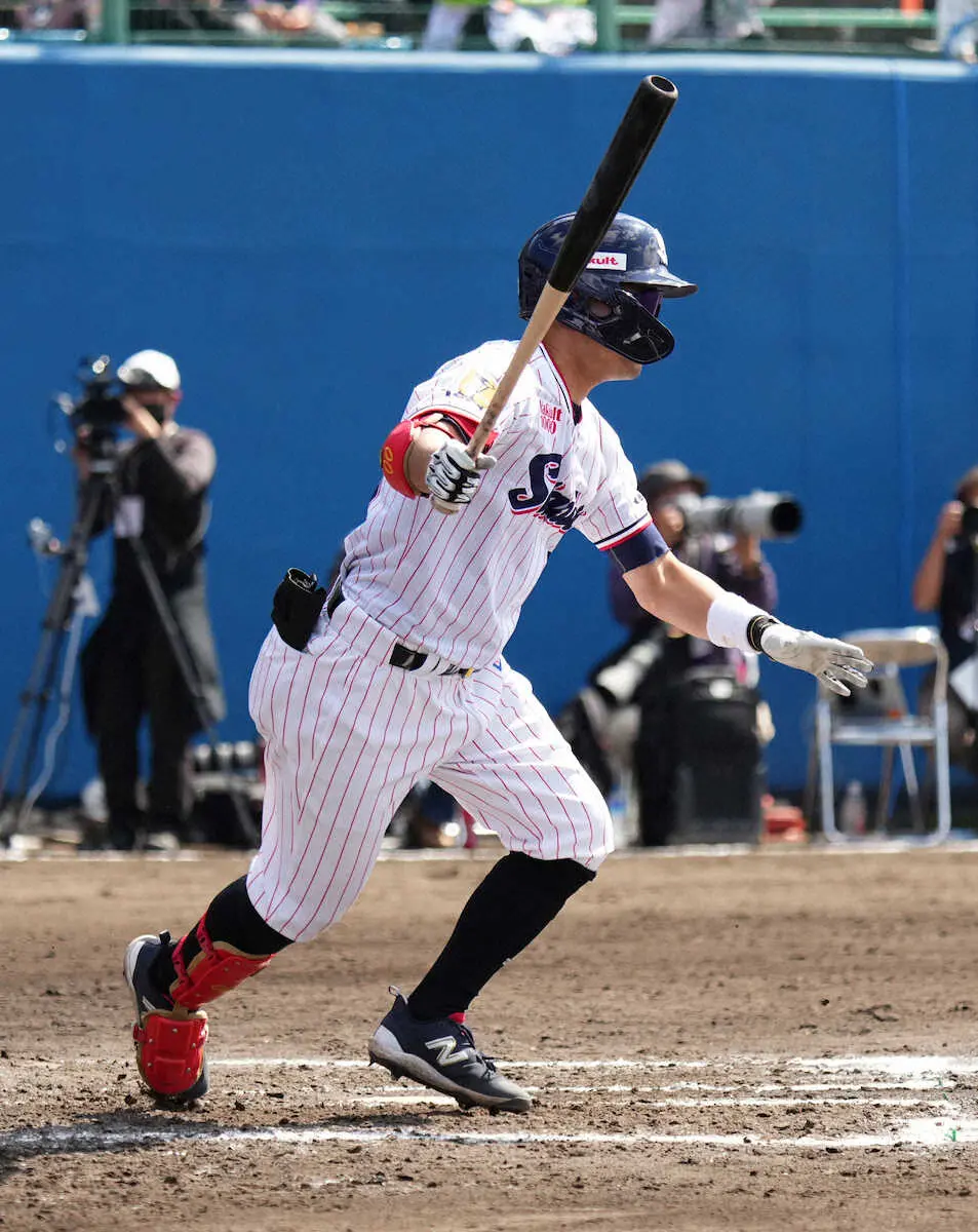 【画像・写真】ヤクルト青木が今季試合初出場　2打数無安打も「試合を経験するのが大切」　WBC組村上らにもエール