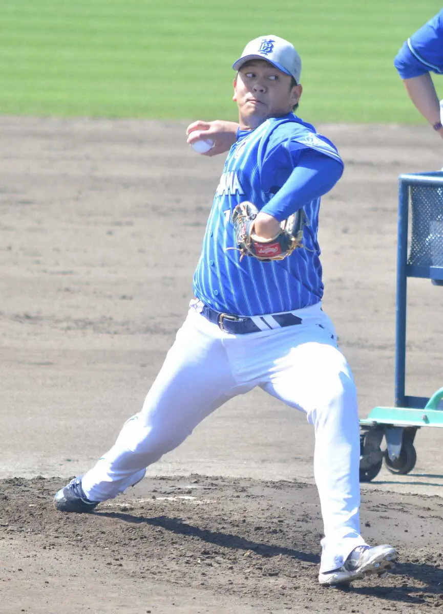 【画像・写真】DeNA・山崎　“初登板”フリー打撃で25球、順調アピール