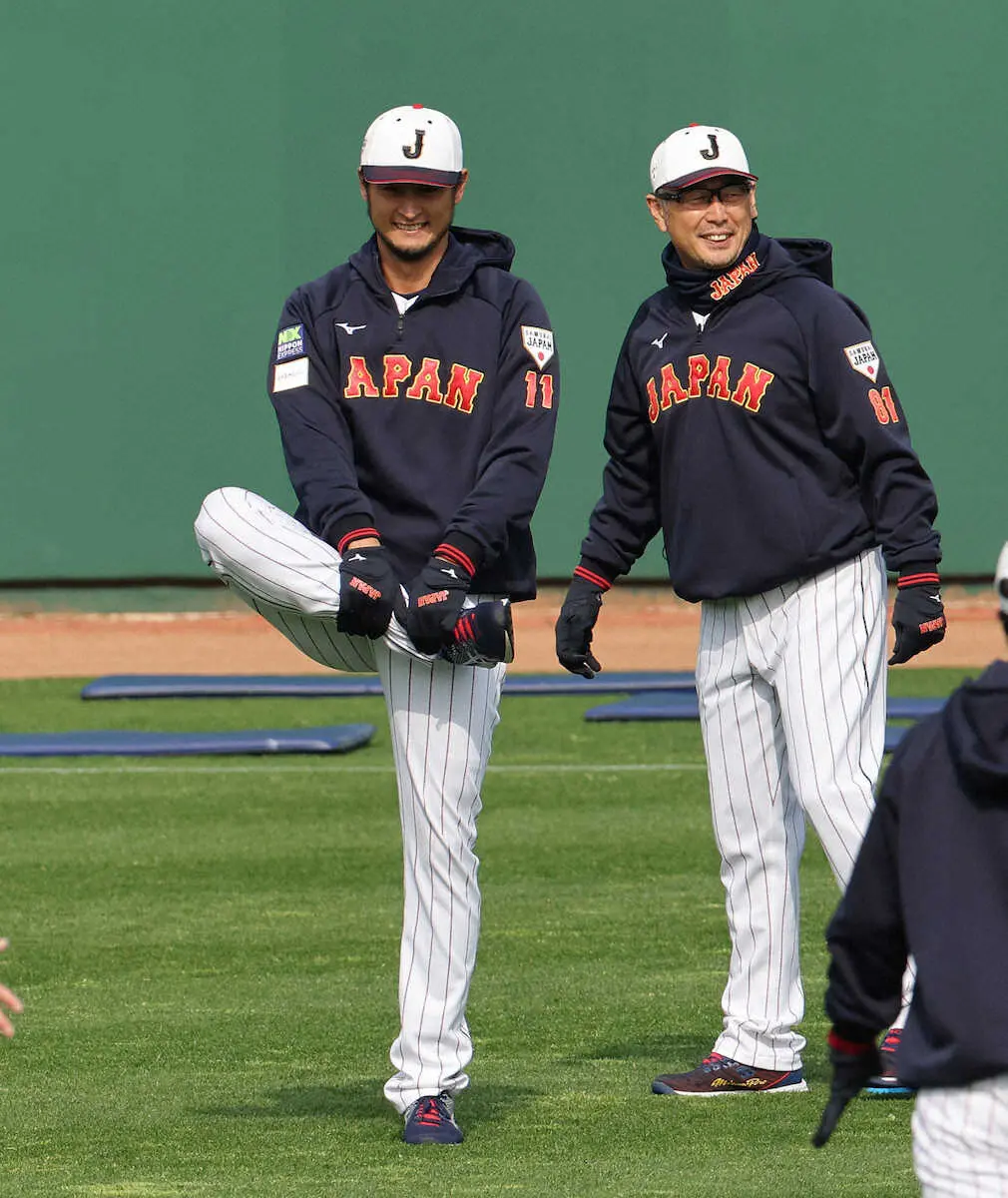 【画像・写真】【侍ジャパン】吉井投手コーチ　ダルは「誰が見ても順調」熱視線の若手を「一ファンとして見てる感じ」