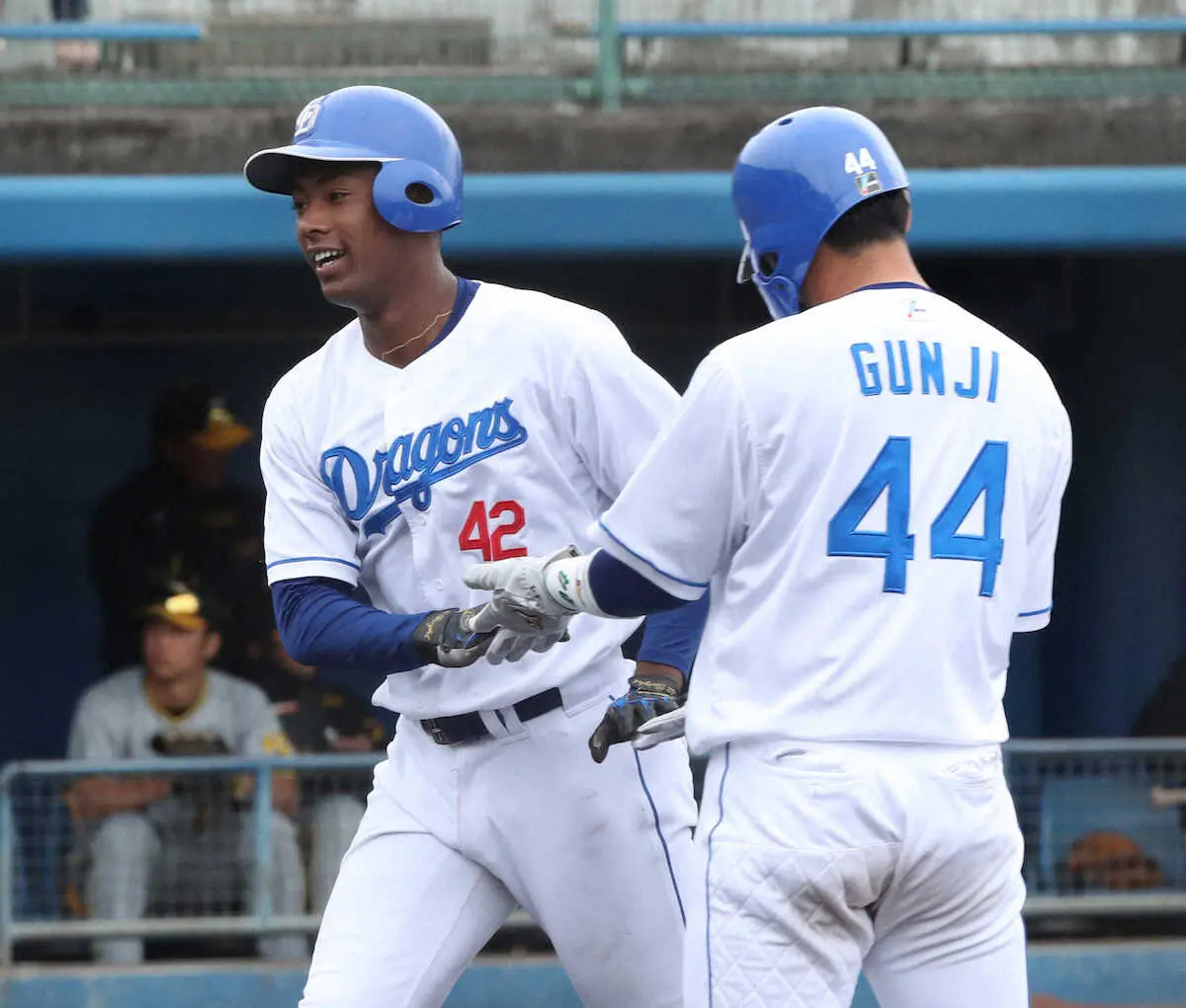 【画像・写真】えぐい！中日・ブライト健太が練習試合で2打席連続本塁打　16日の阪神戦でも2本のアーチ