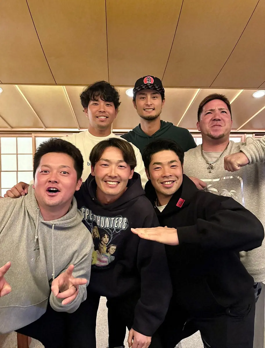 【画像・写真】【侍ジャパン】ダルビッシュ「もう5時間一緒にいたかった」山川ら野手陣と大盛況の食事会