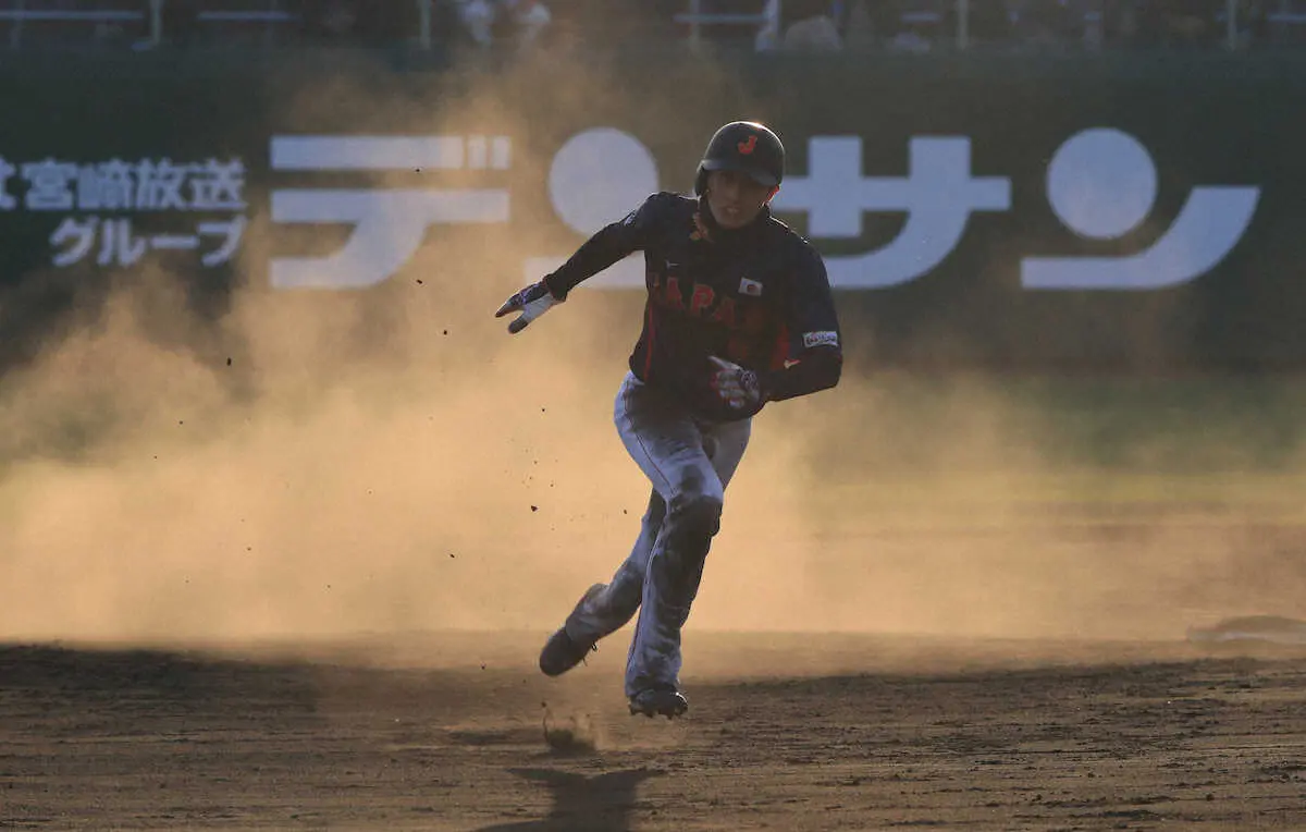【画像・写真】侍・周東の好走塁！「いい仕事ができたな」　源田が決勝打！「なんとか前に」　壮行試合連勝