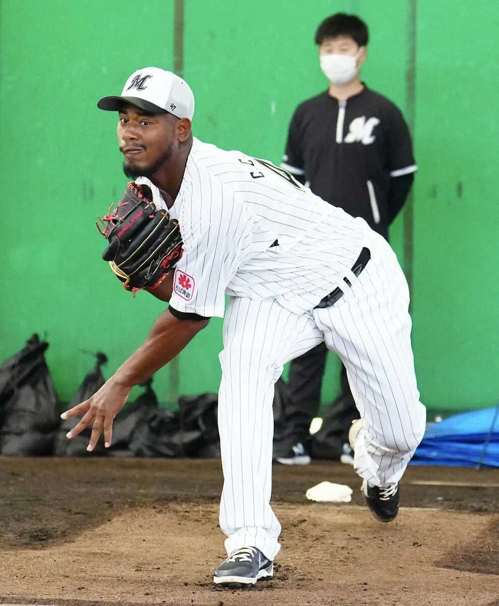 【画像・写真】ロッテ、宮崎3連戦の遠征メンバー発表　小島、メルセデス、益田らが合流