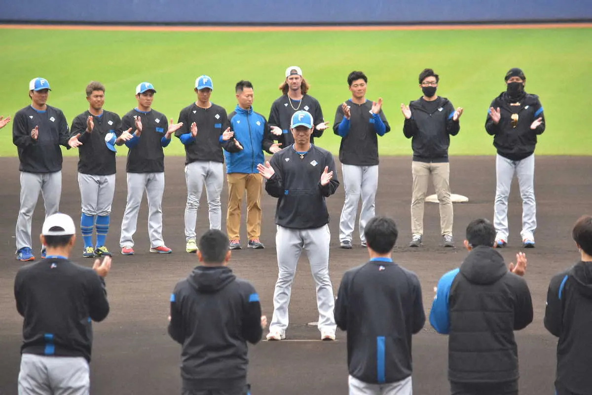 【画像・写真】日本ハム・新庄監督の「追試」　9人目の合格者は野村　新球場の開幕4番も決定的に