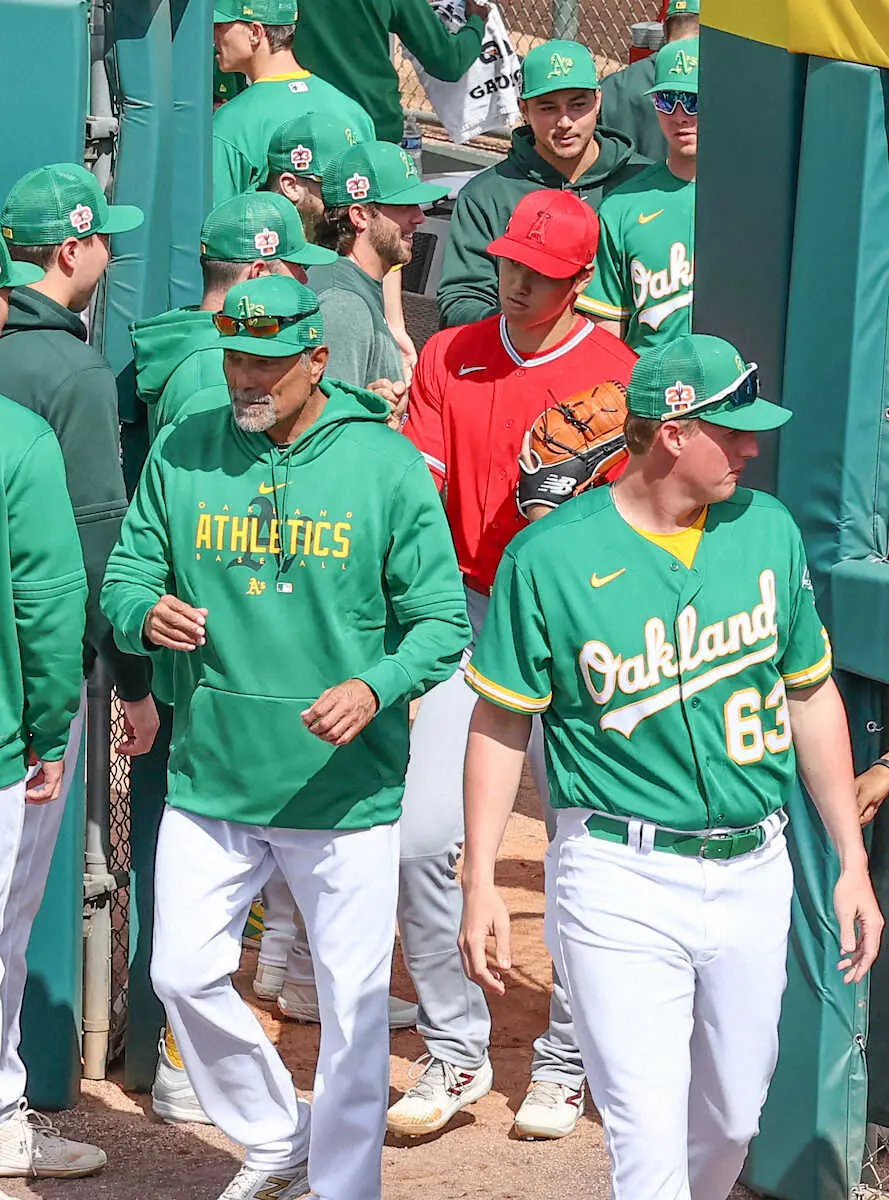 【画像・写真】大谷翔平　藤浪との9年ぶり投げ合いで2回1/3無失点、最速158キロの貫禄投球　さあ侍ジャパン合流へ