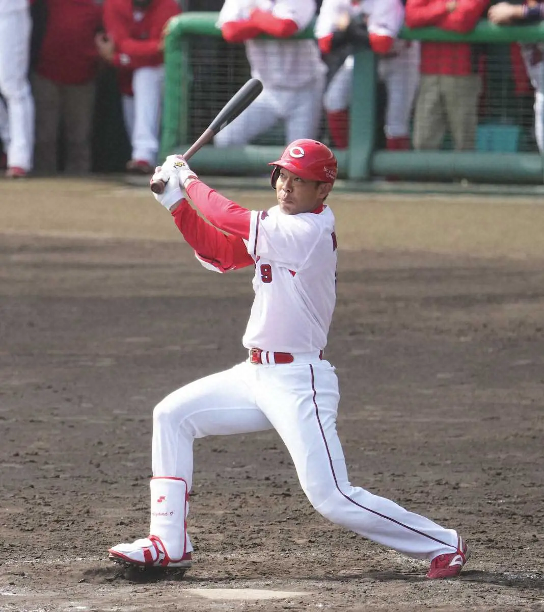 【画像・写真】広島・秋山　今季も社会貢献活動「親子で楽しい時間を過ごしてもらいたい」