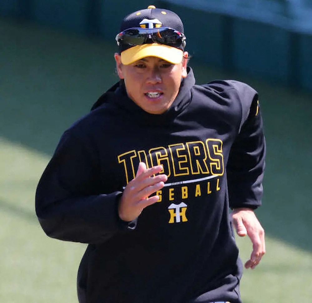 【画像・写真】阪神・梅野が右肘違和感から完全合流