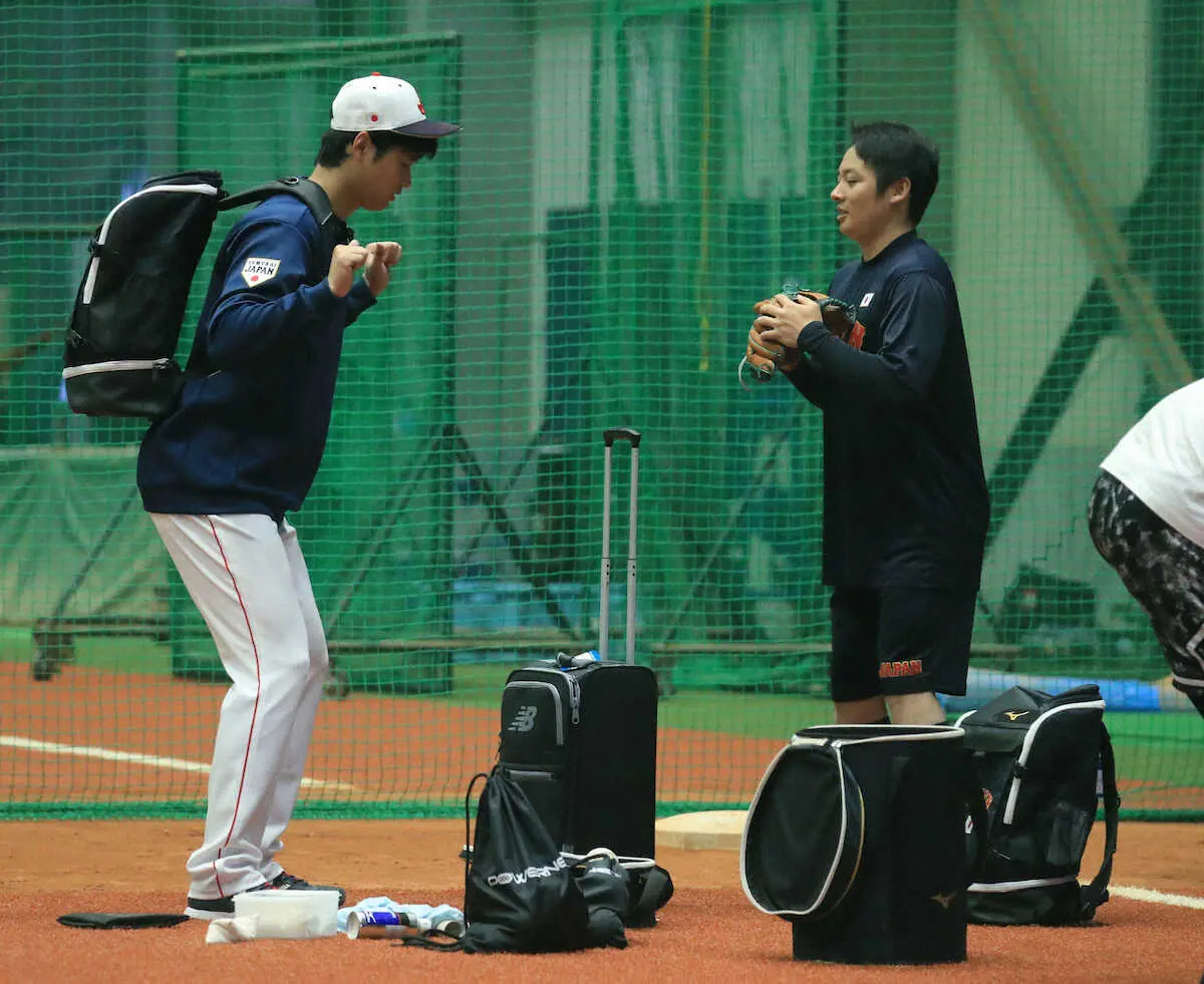 【画像・写真】【侍ジャパン】松井裕　大谷から身ぶり手ぶりでアドバイス受け修正作業　中日戦3四球4失点の大乱調