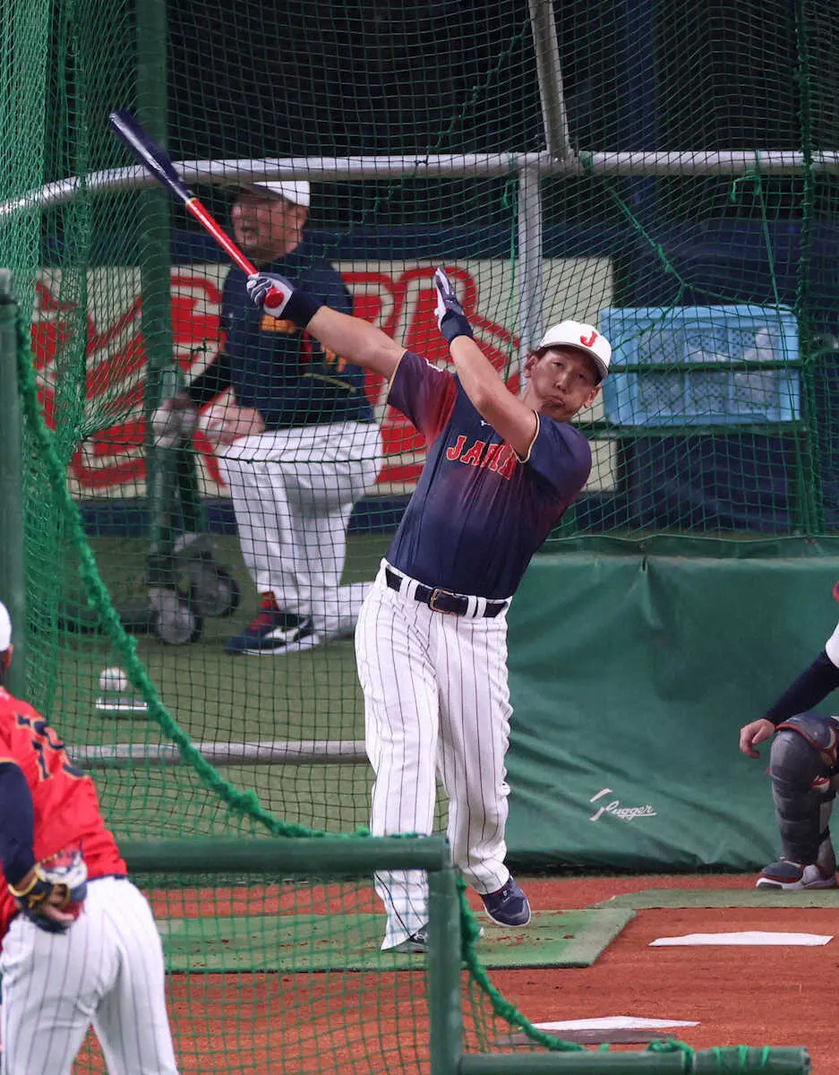 【画像・写真】大谷に続け！吉田正尚もフェンス直撃の適時二塁打