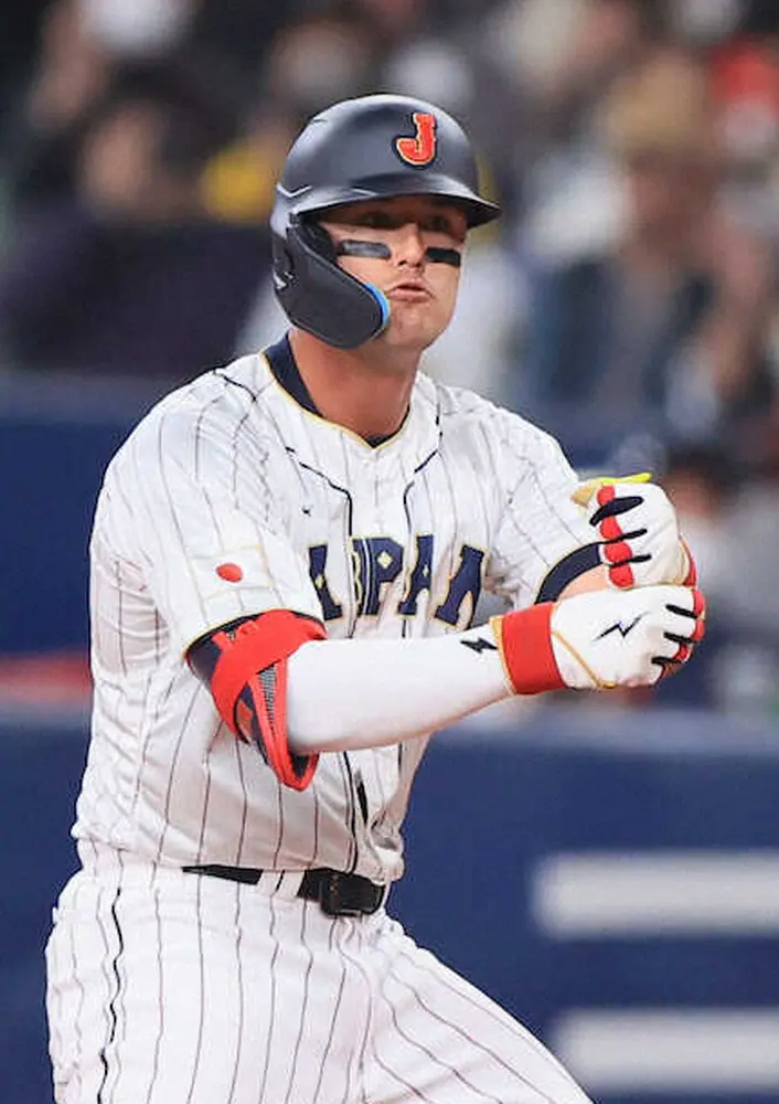 【画像・写真】1番・ヌートバーが侍打線にスパイス！ペッパー先制打　初陣「楽しんで」2安打1打点