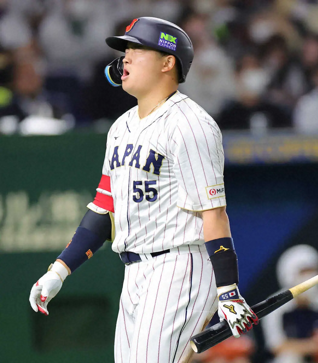 【画像・写真】“村神様”降臨せず　4番復帰も5打席快音なしに球場ため息　6回には申告敬遠も