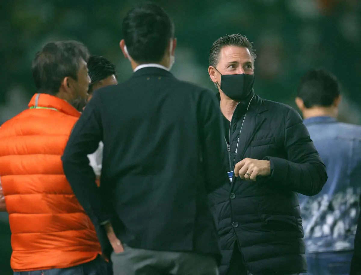 【画像・写真】大谷の代理人・バレロ氏が観戦「例年と同じペースで開幕へ」