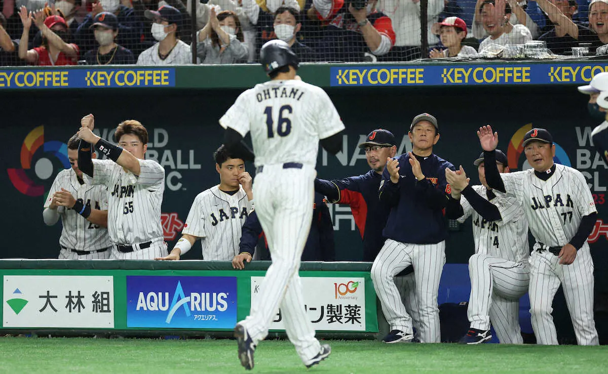 【画像・写真】侍・岡本和　6回に貴重な適時打　WBC初安打に続き勢い止まらず