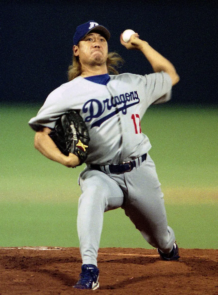 【画像・写真】井端弘和氏　日韓戦解説で中日に所属していた韓国の左腕投手のプチ情報提供「隣から…上手かった」