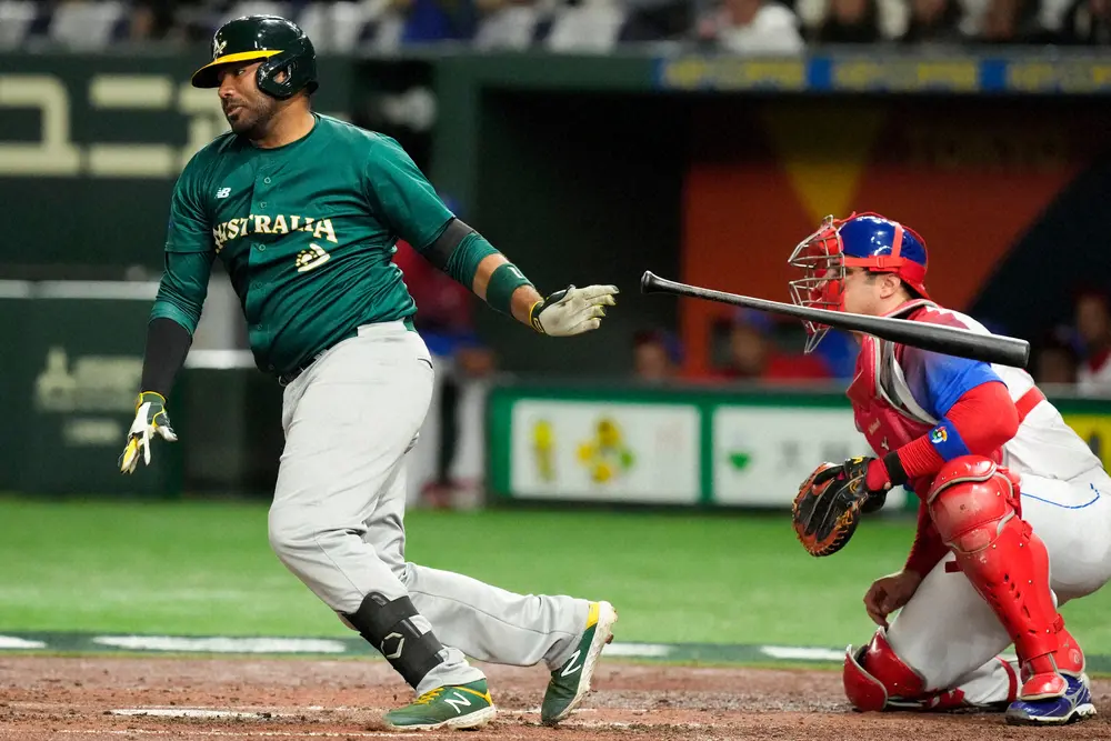 【画像・写真】WBC「可愛すぎる」と話題の少女　“レッツゴージョージ”に続き父への声援に反響「応援団長みたい」