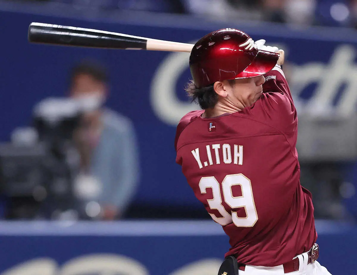 【画像・写真】「満塁男」の楽天・伊藤裕がまた打った！満塁の場面は打率10割、2本塁打、10打点