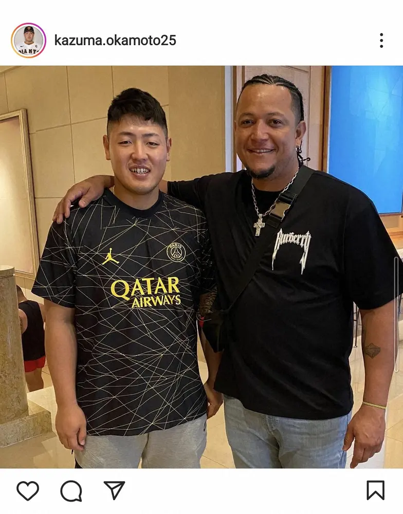 【画像・写真】侍・岡本和真　メジャーのスーパースターとの2ショット披露「憧」「嬉しい」に山川「それはせこい！」