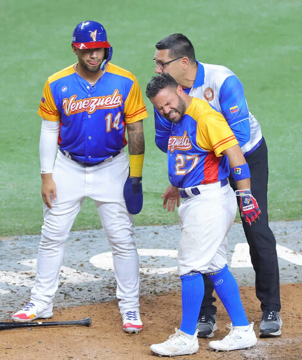 【画像・写真】ベネズエラ　救援陣粘れず準々決勝で敗退…アルテューベ死球受け骨折か