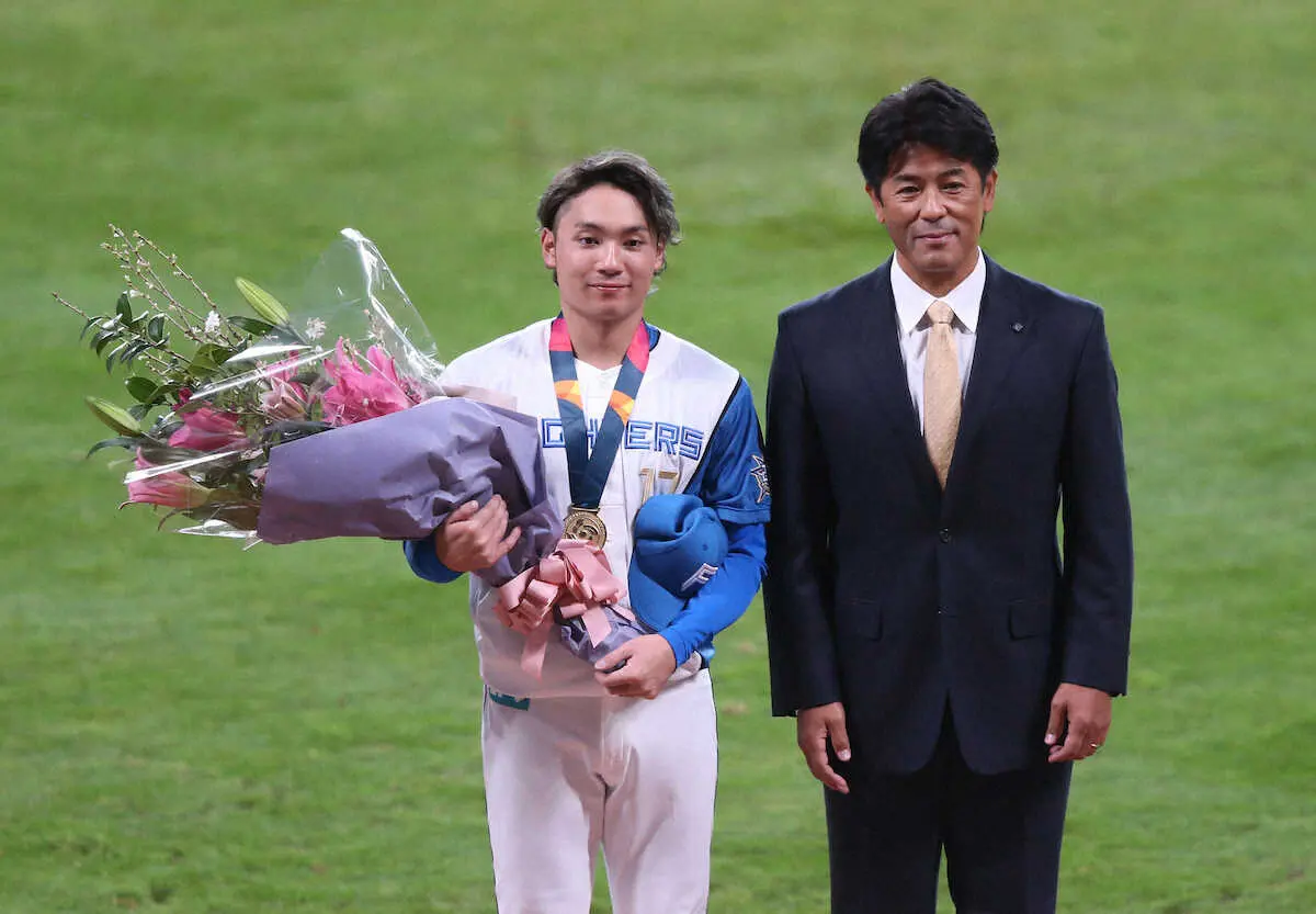 【画像・写真】侍ジャパン世界一を祝福　エスコンF、バンテリンD、京セラDで凱旋セレモニー