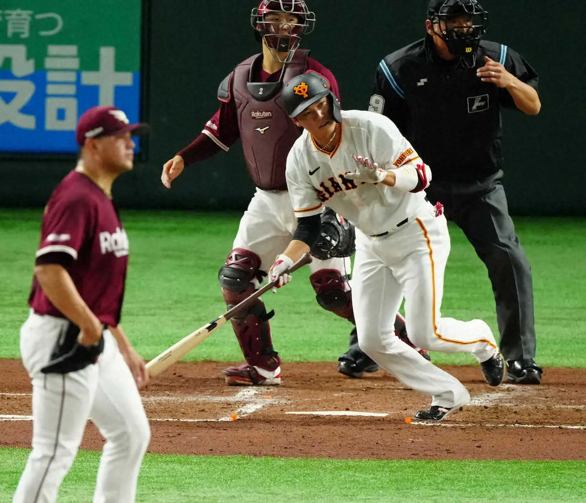 【画像・写真】巨人・坂本がオープン戦初タイムリー！