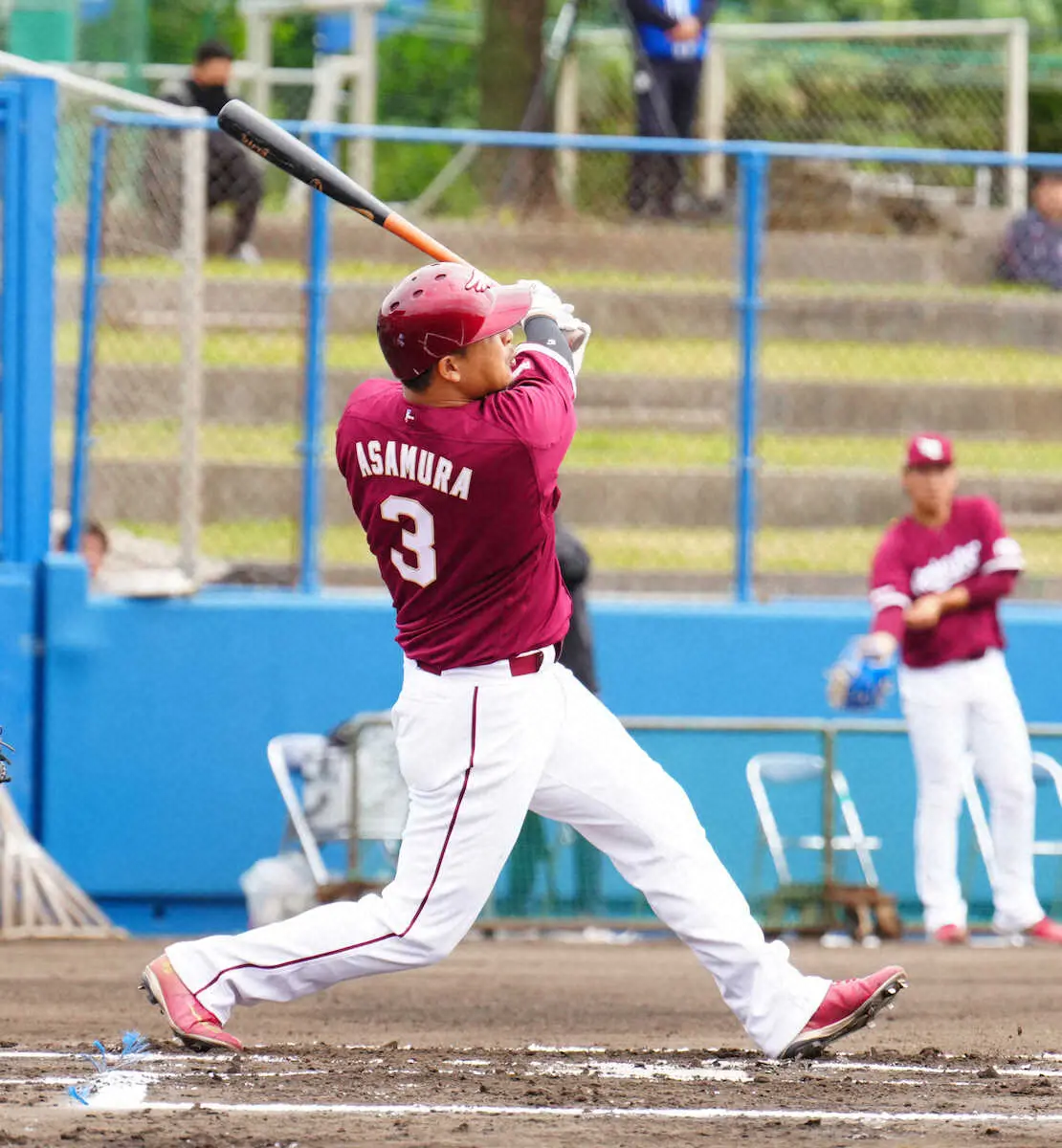 【画像・写真】楽天・浅村が今季の4番に指名　石井監督「基本的に4番でいってほしい。中軸を任せたい」