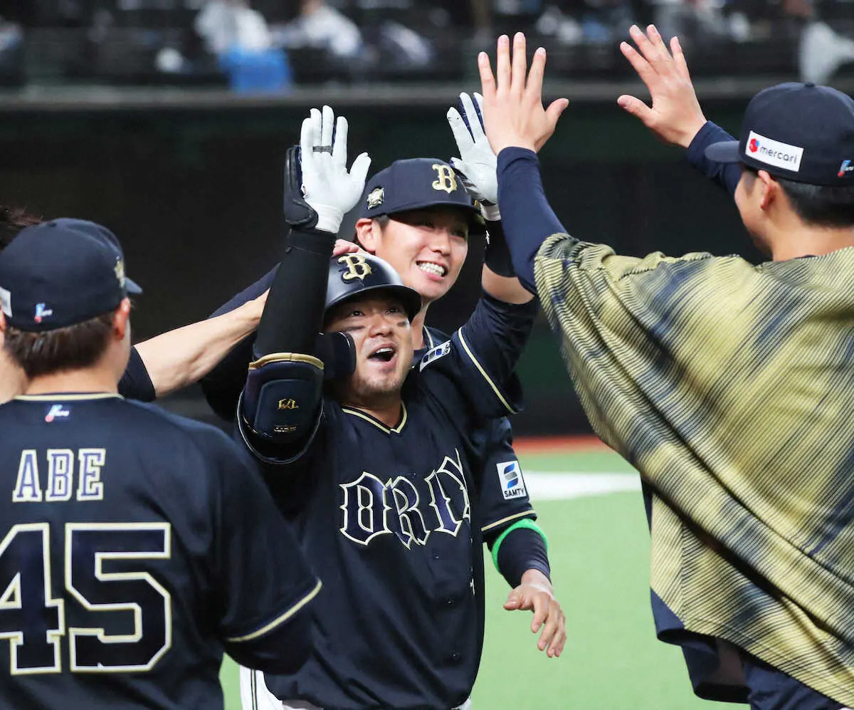 【画像・写真】オリ・森　9回2死から同点弾！　古巣のブーイングに負けず「それだけ応援してもらってたってことなんで」