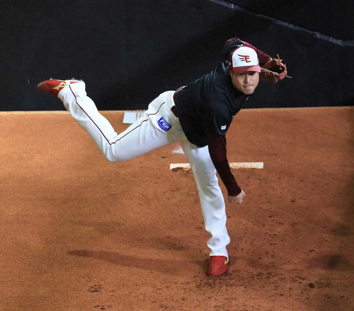 【画像・写真】楽天・滝中「やるしかない」　開幕2戦目の先発期待応える