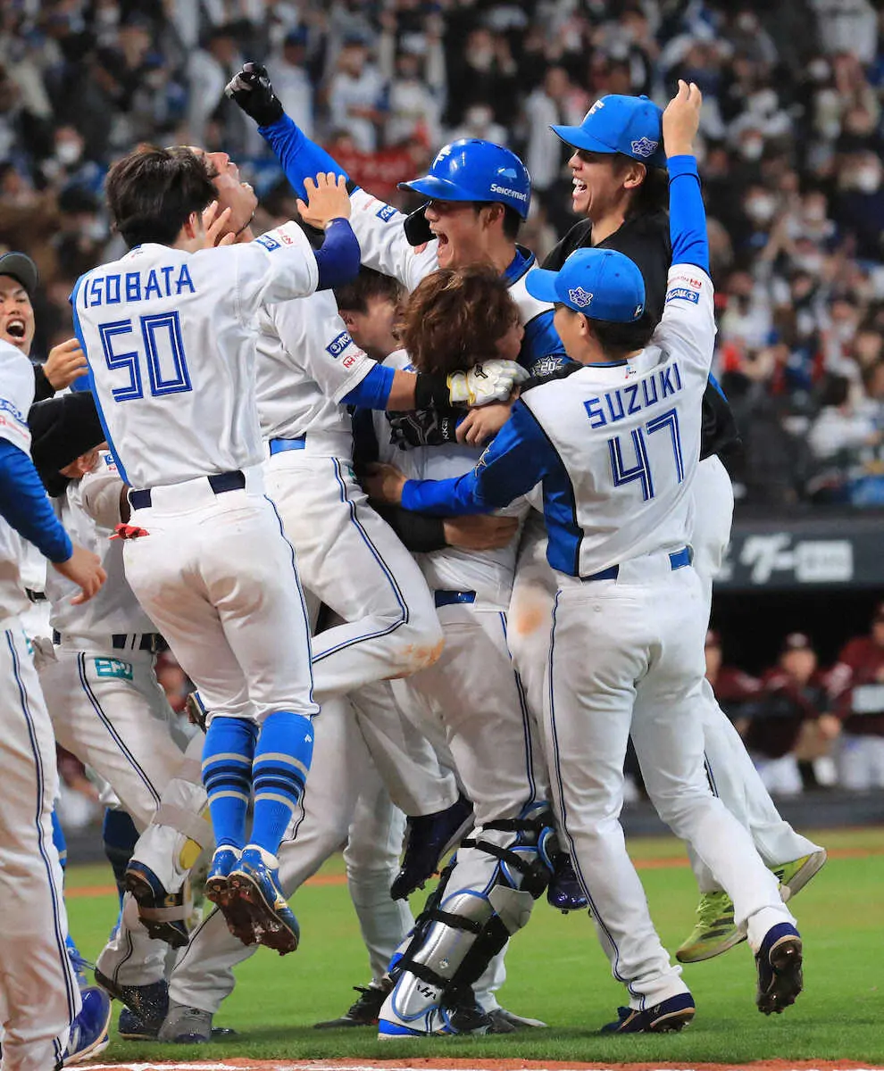 【画像・写真】新庄劇場も開幕！日本ハム、清宮のプロ初サヨナラ打で劇的な新球場初白星を飾る