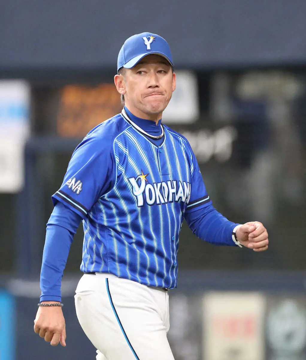 【画像・写真】DeNA・三浦監督　3年連続開幕カード負け越し「勝てないのは監督の責任」